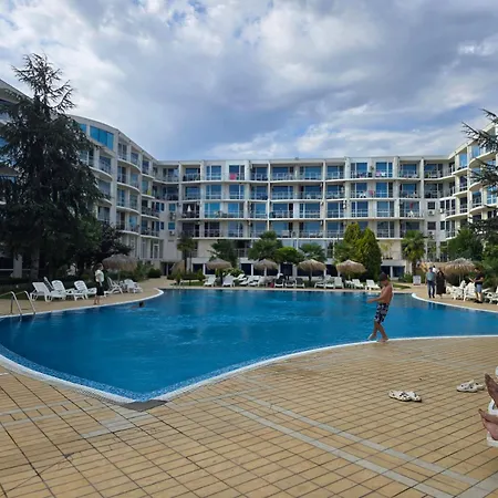 Primavera Atlantis Apartament Burgas City