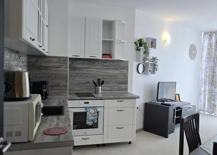 Primavera Atlantis * Бургас