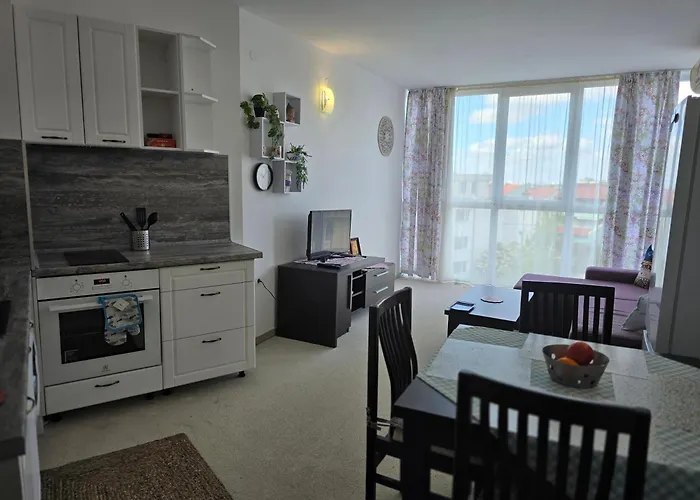 Primavera Atlantis Бургас